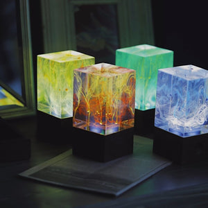 Resin table décor - Aurora Lighting - KME means the very best