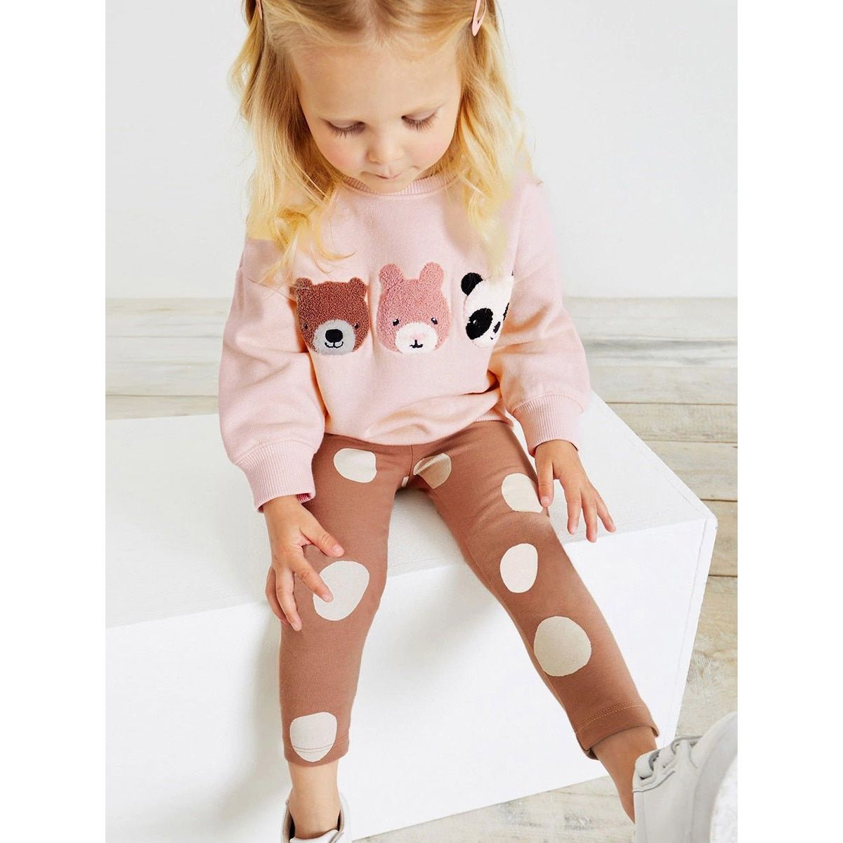 Spring Baby Kids Girls Animals Embroidery Long Sleeves Pullover And Polka Dots Pants Clothing Set - KME means the very best